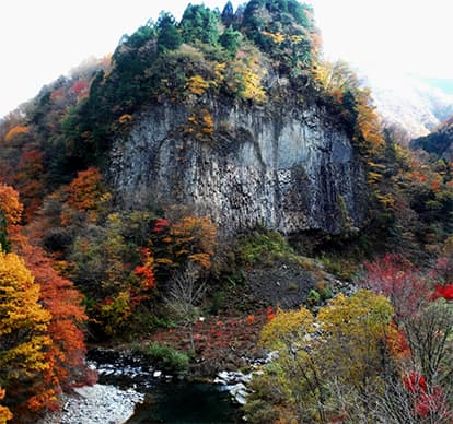飛騨小坂の隠れた名所:釣り体験と合わせて訪れたいスポット